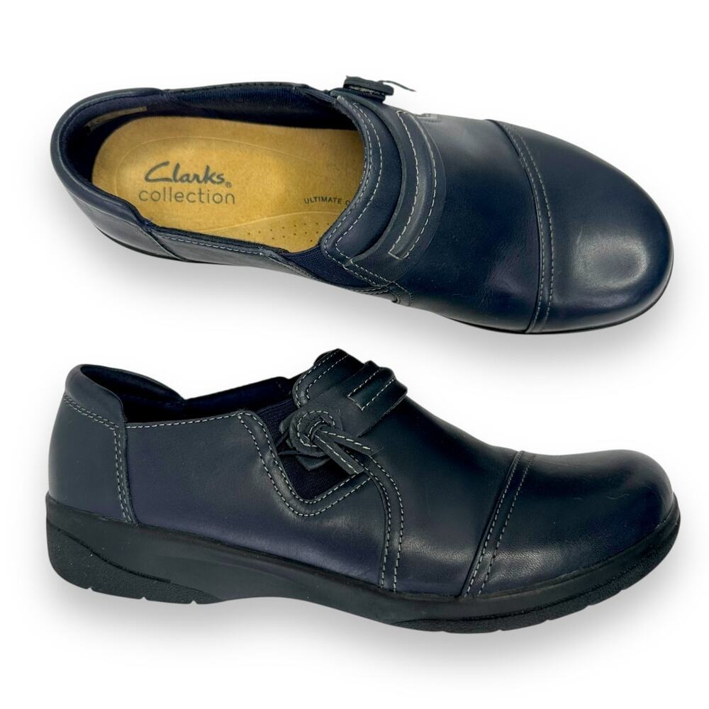 Clarks Collection Women's Cheyn Mad Clog Flats 7.5 Navy Blue Comfort Dress Shoe